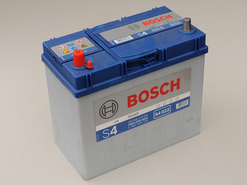 Datei:131025 002 Bosch S4 022.jpg