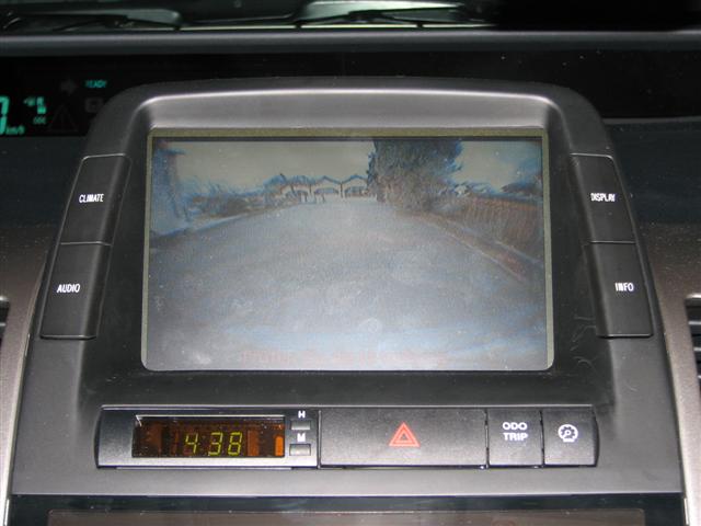 Datei:PriusSolmitRückfahrkamera-MFD1.jpg