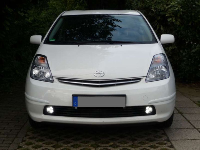 Datei:Prius Tagfahrlicht.jpg