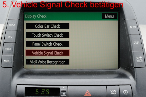 Datei:150425 e vehicle signal check.jpg