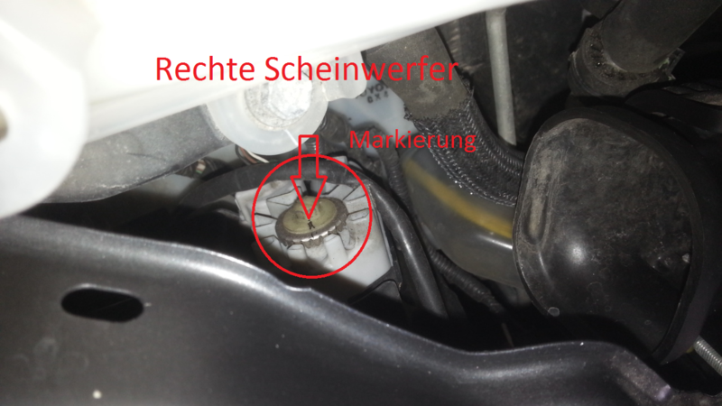 Datei:Rechte Scheinwerfer.png